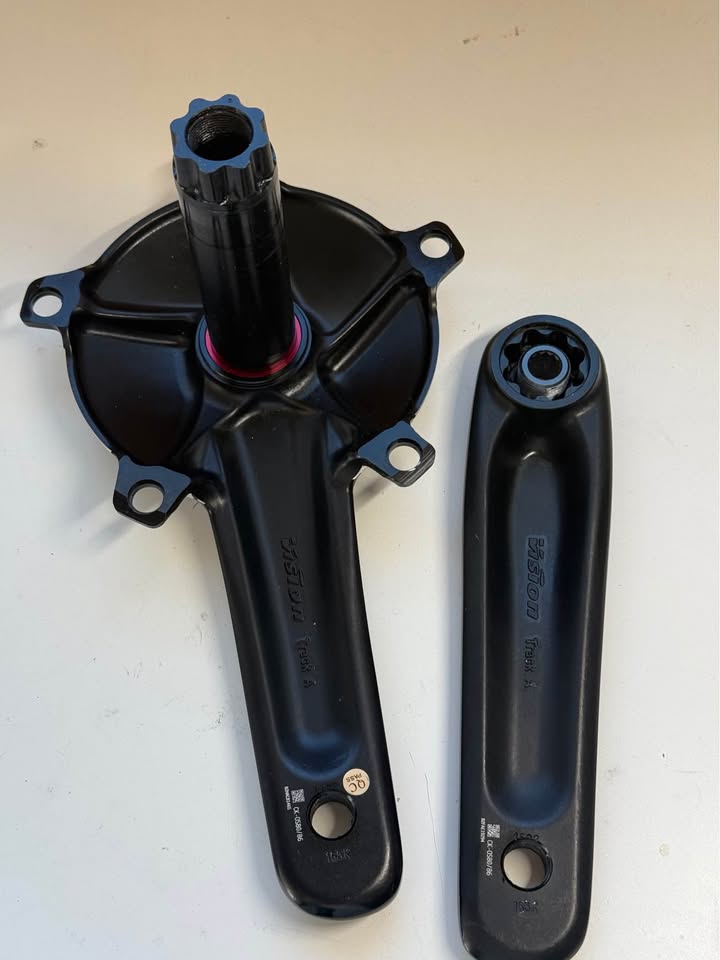 FSA vision 165mm track cranks set 144bcd aero crank w/ BB Trackbike fixedgear
