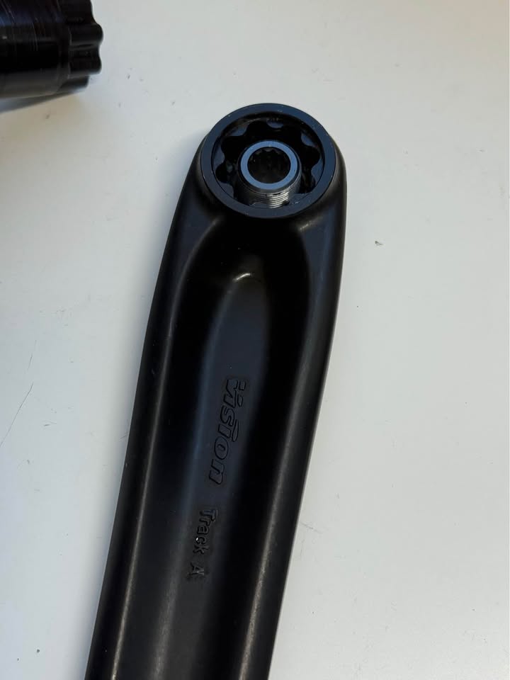 FSA vision 165mm track cranks set 144bcd aero crank w/ BB Trackbike fixedgear