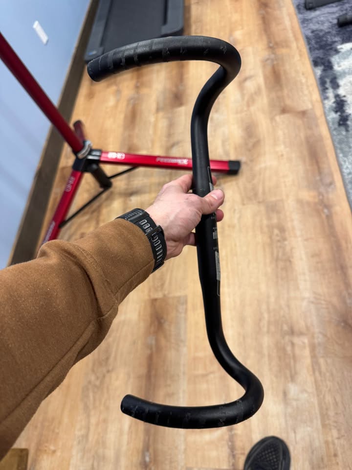 FSA Omega Handlebar 420mm