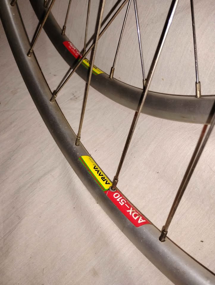 SUZUE/ARAYA ADX-510 TRACK WHEELS ---- EXC CONDITION