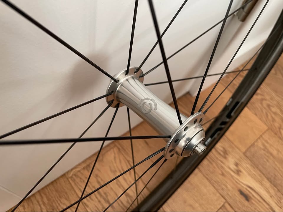 ENVE SES 3.4 Carbon Rim Brake Clincher Tubeless-Ready  Wheelset