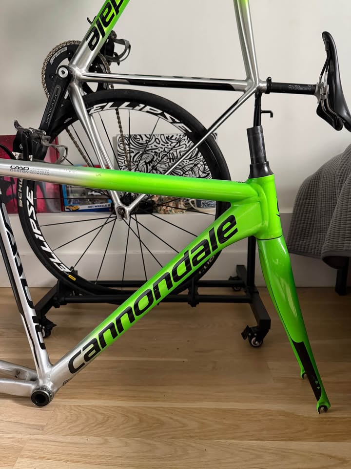 52cm cannondale caad10 track frameset