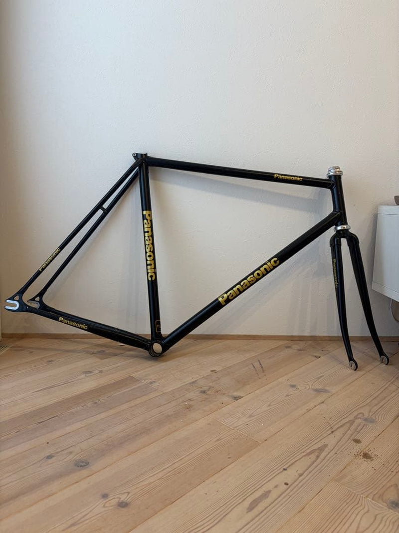 Panasonic NJS Track Frame — Black/Gold, 530mm (Used)